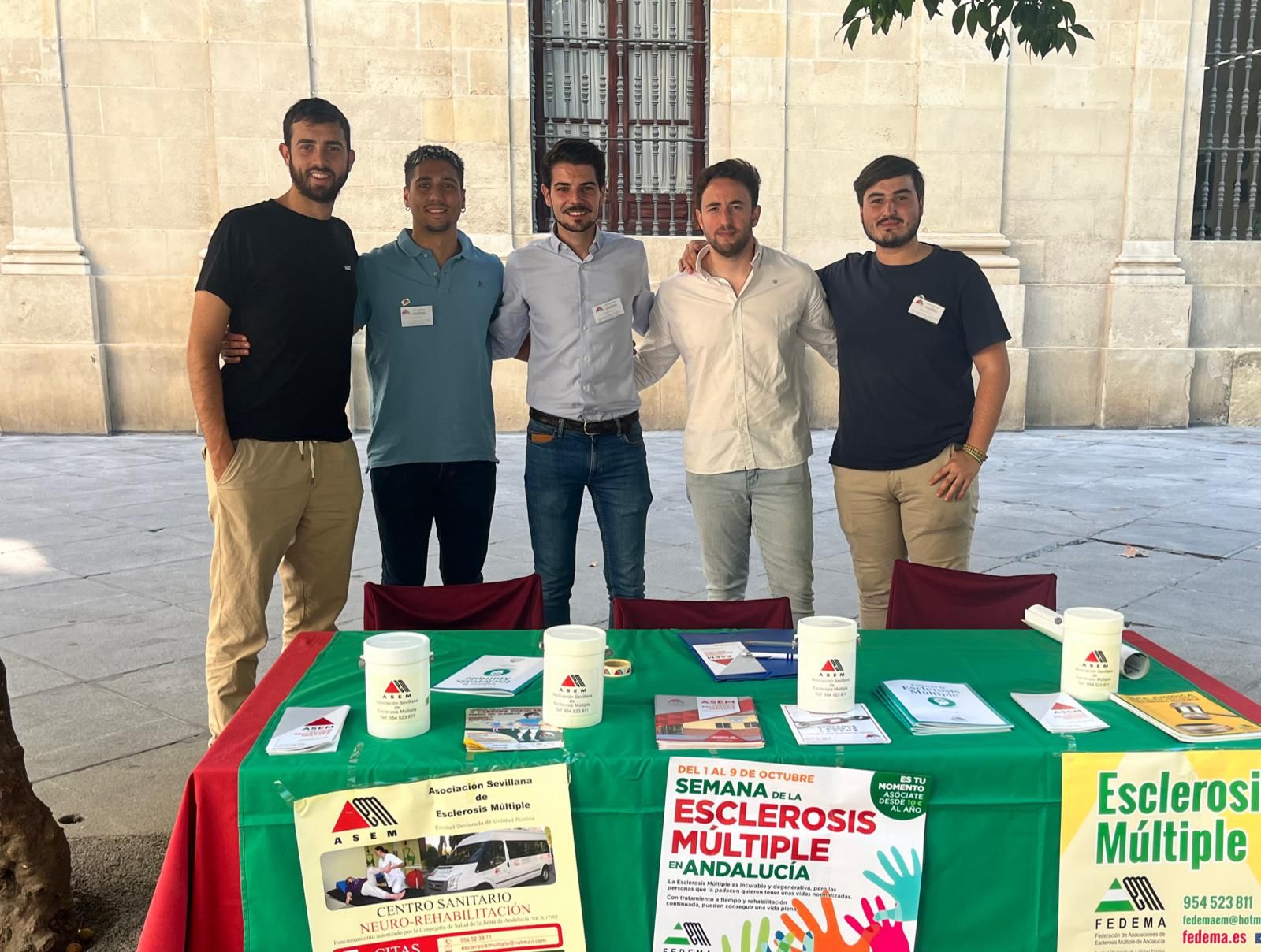 Juventudes Socialistas en la Plaza Nueva EM SEVILLA